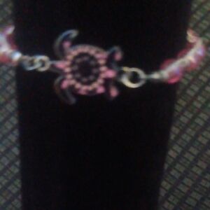 Elegant Pink Turtle Beaded Bracelet